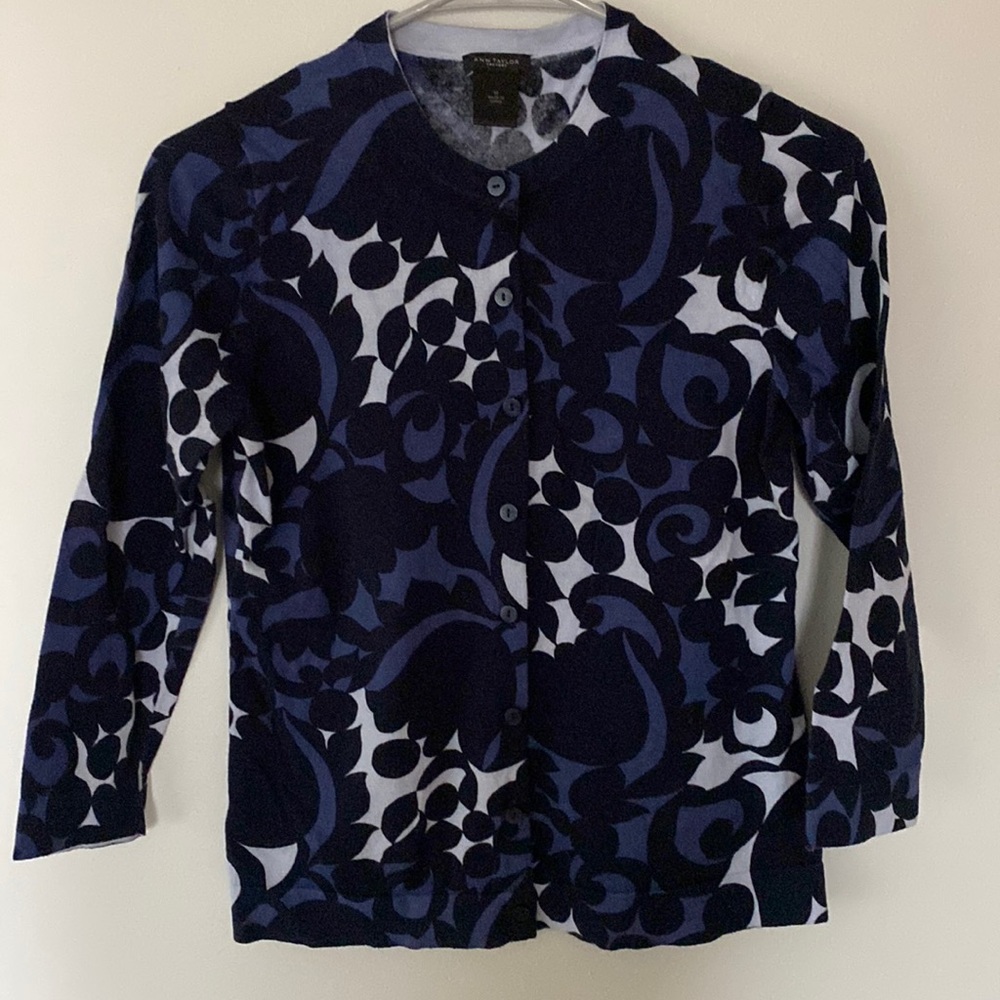 Ann Taylor Factory 3/4 sleeve cardigan size M